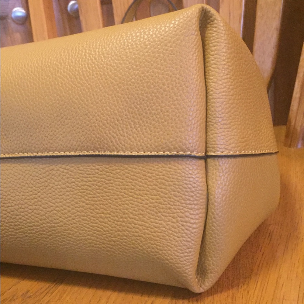 New Directions Purse & Matching Zip Pouch - Picture 4 of 9
